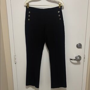 Black Boot Cut Pants with High Waist and Structured Fit​